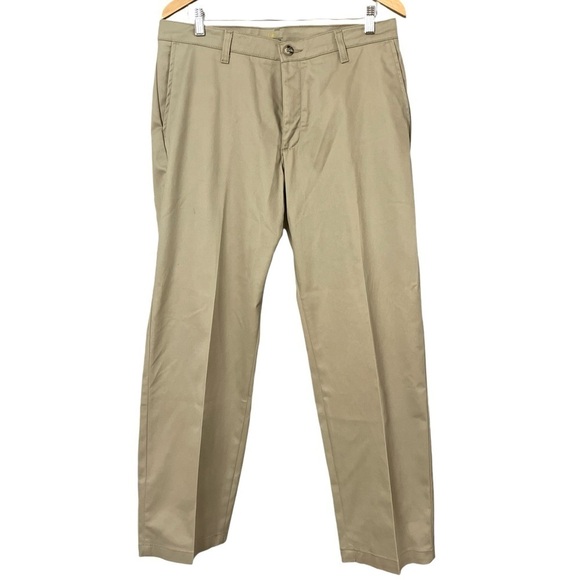 Men’s - Khaki Pants - 33x30 - Lee Relaxed Fit - Picture 1 of 6